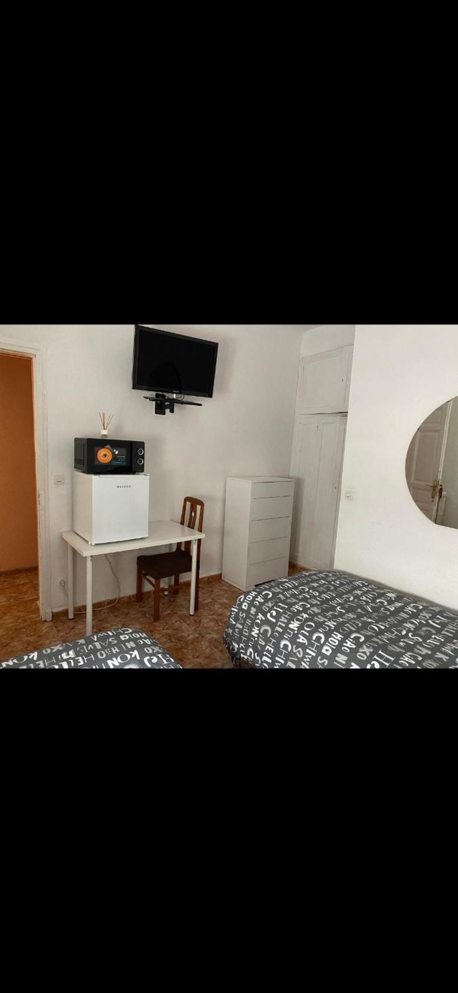 Pension Conchita II Madrid Exterior foto